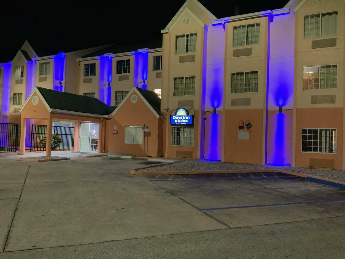 Days & By Wyndham Tampa/raymond Stadium 2* Tampa